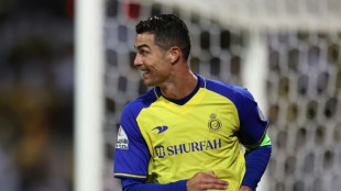 Ronaldo scores four to pass 500 league goals