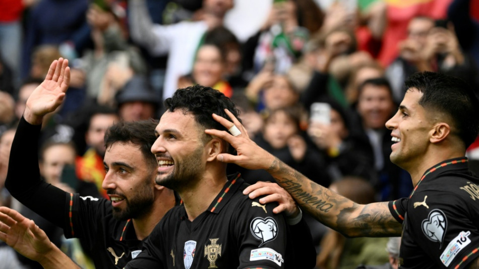 Portugal stürmt zur WM - Ringen um Ronaldo