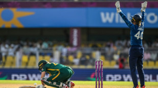 England skittle sorry South Africa for 69 at Women's World Cup