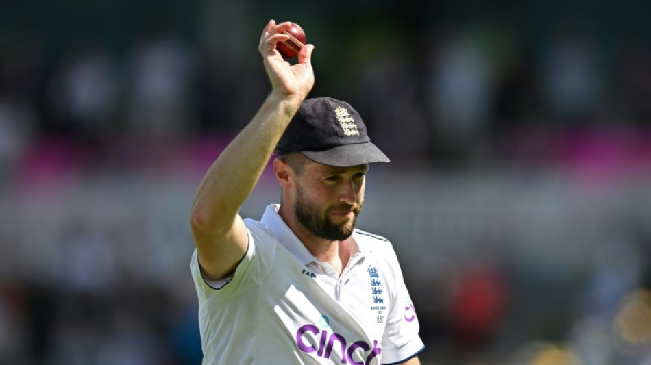 Woakes takes five as Australia all out for 317 in fourth Test