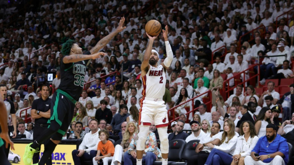 Heat on brink of NBA Finals after 128-102 win over Celtics