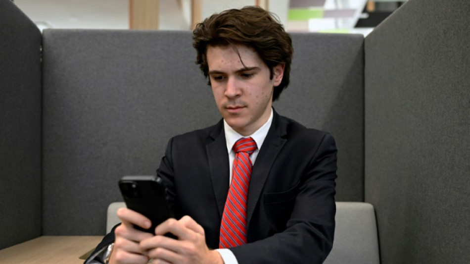 Elections au Mexique: Gerardo, 19 ans, l'influenceur qui d&eacute;crypte pour les nouveaux &eacute;lecteurs