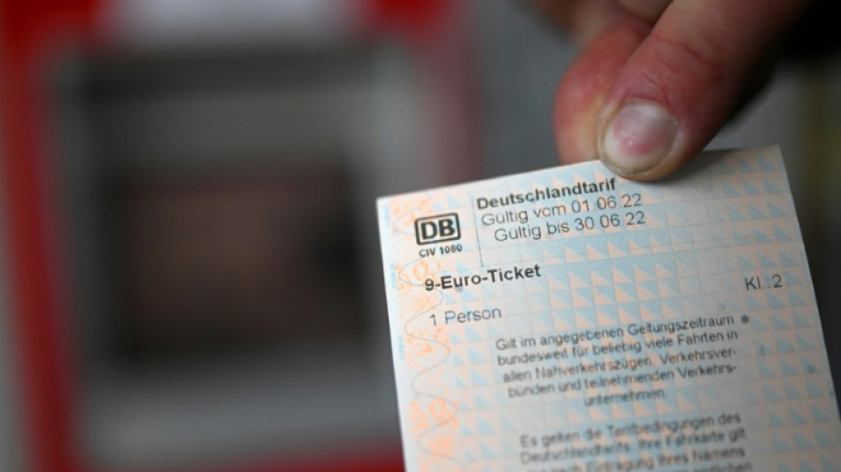 Kritik aus den L&auml;ndern an Pl&auml;nen des Bundes zur Neun-Euro-Ticket-Nachfolge 