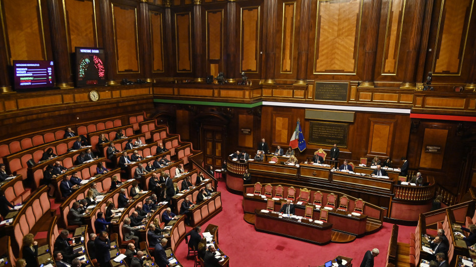 Il Senato approva il decreto flussi, &egrave; legge