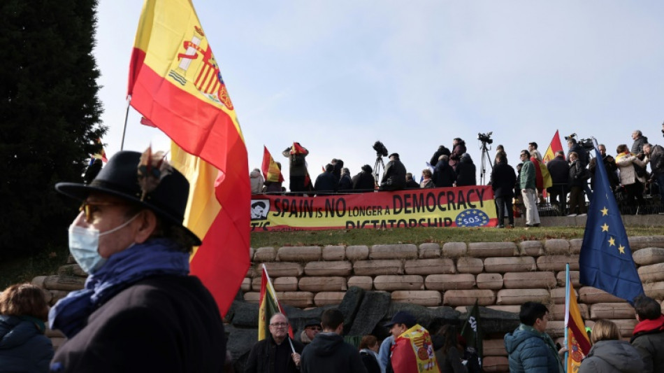 Tausende protestieren in Spanien gegen Amnestie f&uuml;r katalanische Aktivisten
