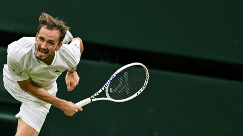 Medvedev back in his element on Canadian hardcourts