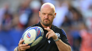 Gilchrist leads 'fresh' Scotland against Romania