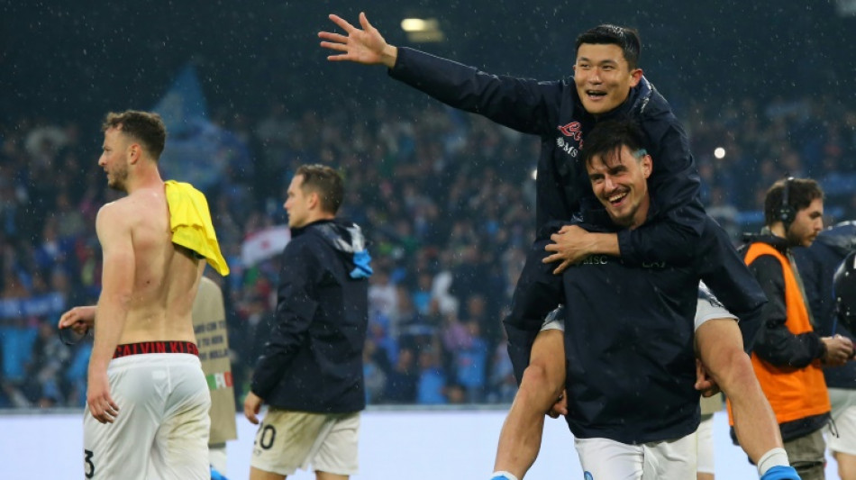 Napoli beat shorthanded Inter to continue Serie A title party