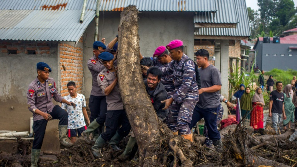 Las inundaciones en Indonesia dejan 57 muertos y 22 desaparecidos, seg&uacute;n un nuevo balance