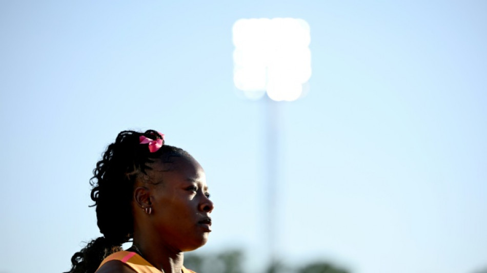 Jamaicana Shericka Jackson anuncia que n&atilde;o vai disputar os 100 m rasos em Paris