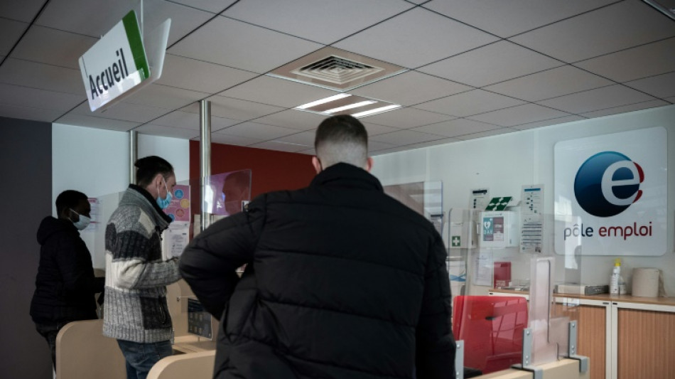Assurance ch&ocirc;mage: les syndicats vent debout contre une r&eacute;duction de 40% de la dur&eacute;e d'indemnisation