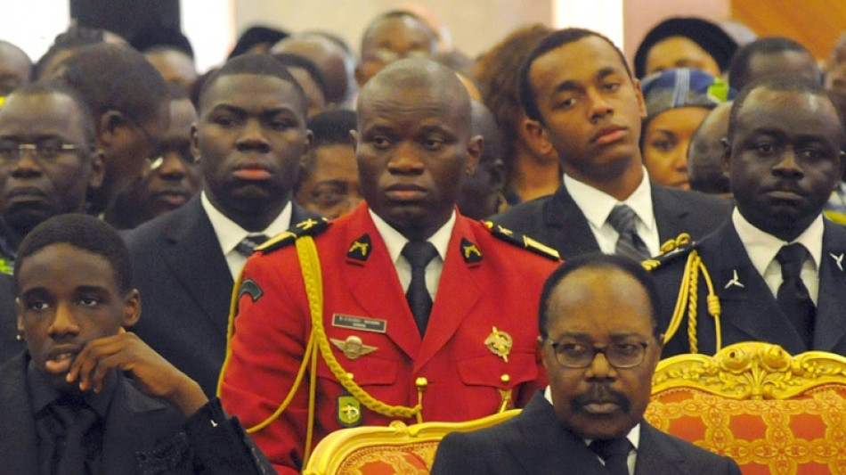 Putsch au Gabon: le g&eacute;n&eacute;ral Oligui pr&ecirc;te son serment de "pr&eacute;sident de la transition" 