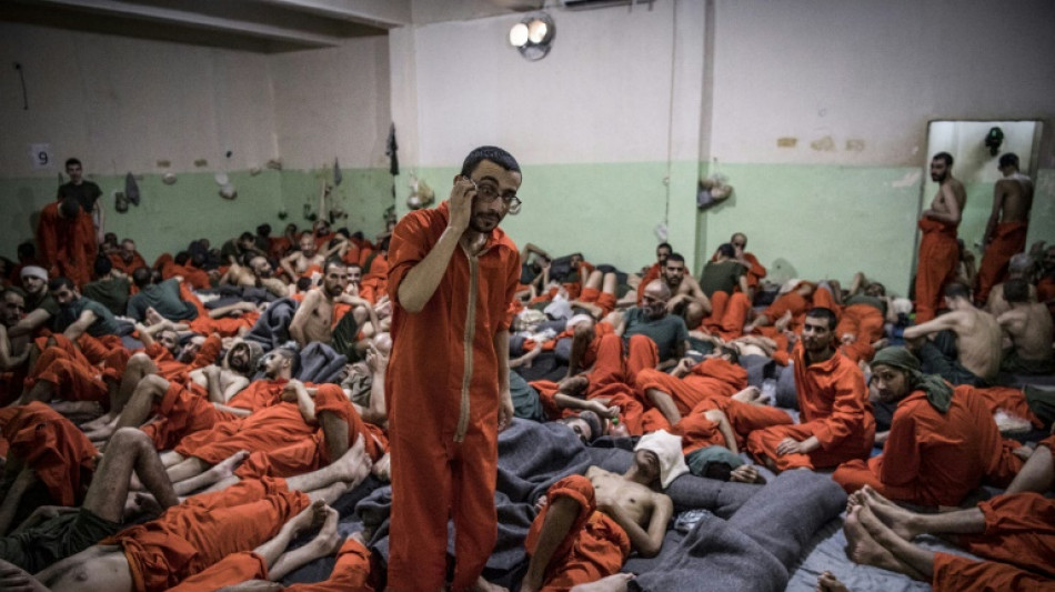 El EI ataca una c&aacute;rcel en Siria y una base militar en Irak en mortal escalada yihadista