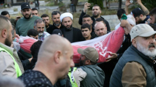 El Hezbol&aacute; liban&eacute;s dice haber disparado decenas de cohetes contra una base israel&iacute;
