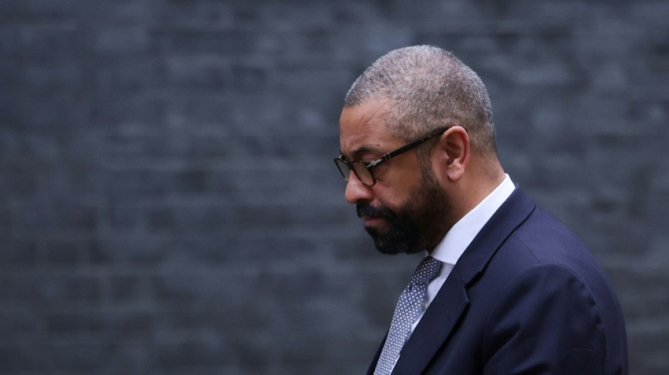 Reino Unido pide mayores ingresos econ&oacute;micos para conceder visados familiares