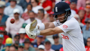 Duckett defends England's aggression as Australia hit back in 2nd Test