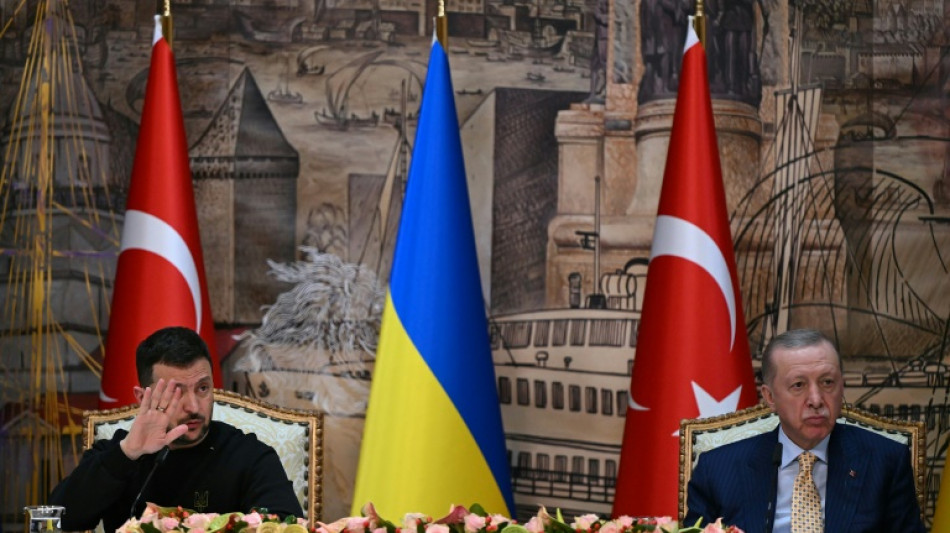 Erdogan se dit pr&ecirc;t &agrave; accueillir un sommet Russie-Ukraine