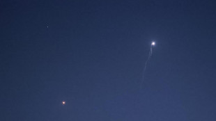 'Quattro donne palestinesi uccise e 6 ferite da bomba a grappolo a Hebron'