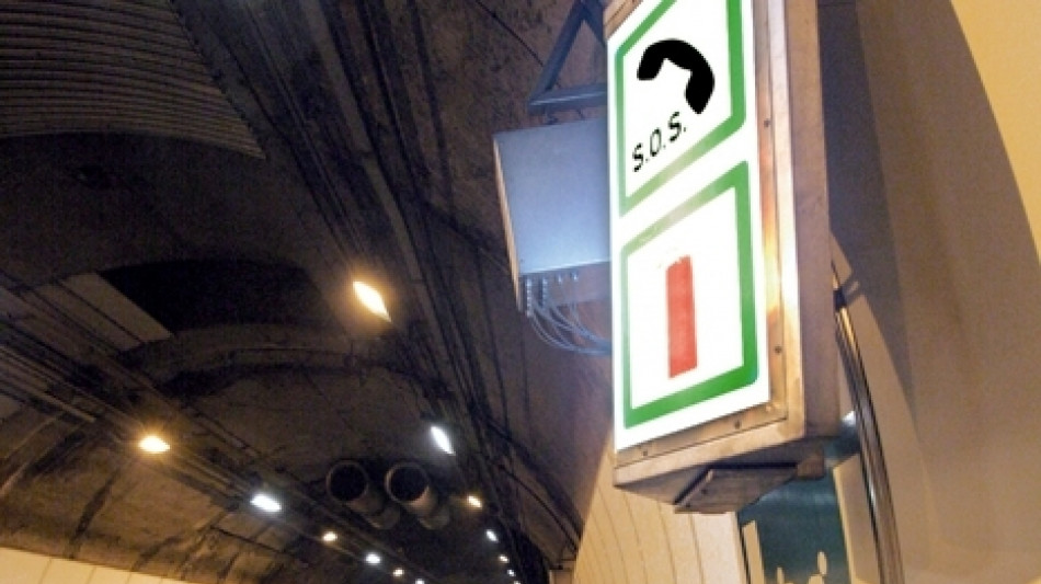 Rixi, il tunnel del Monte Bianco riapre luned&igrave;
