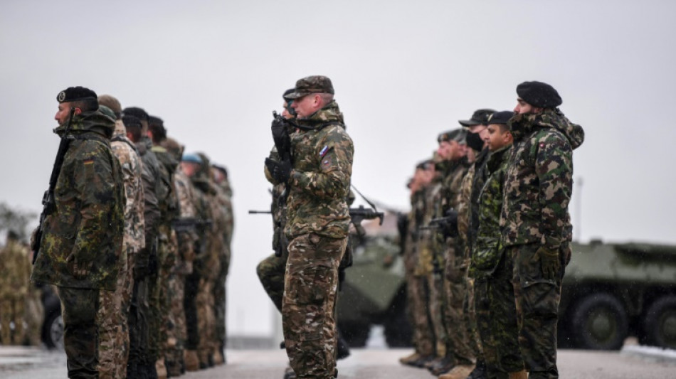 Bundestag beschlie&szlig;t Fortsetzung des Bundeswehr-Einsatzes im Kosovo
