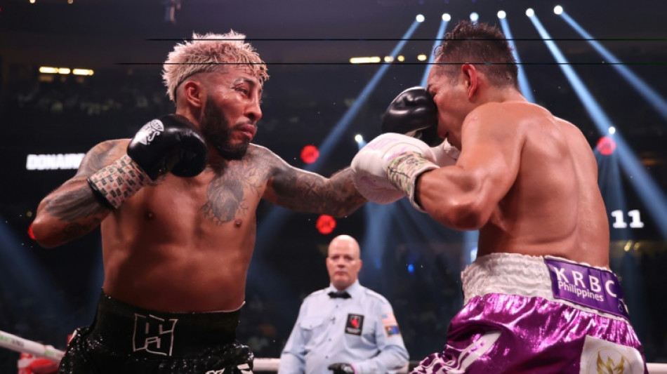 Santiago earns decision win over Donaire for vacant WBC bantamweight title