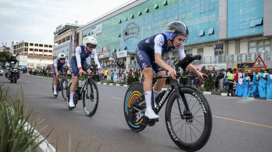 Mondiaux de cyclisme: la France échoue à cinq secondes d'un premier sacre en relais mixte