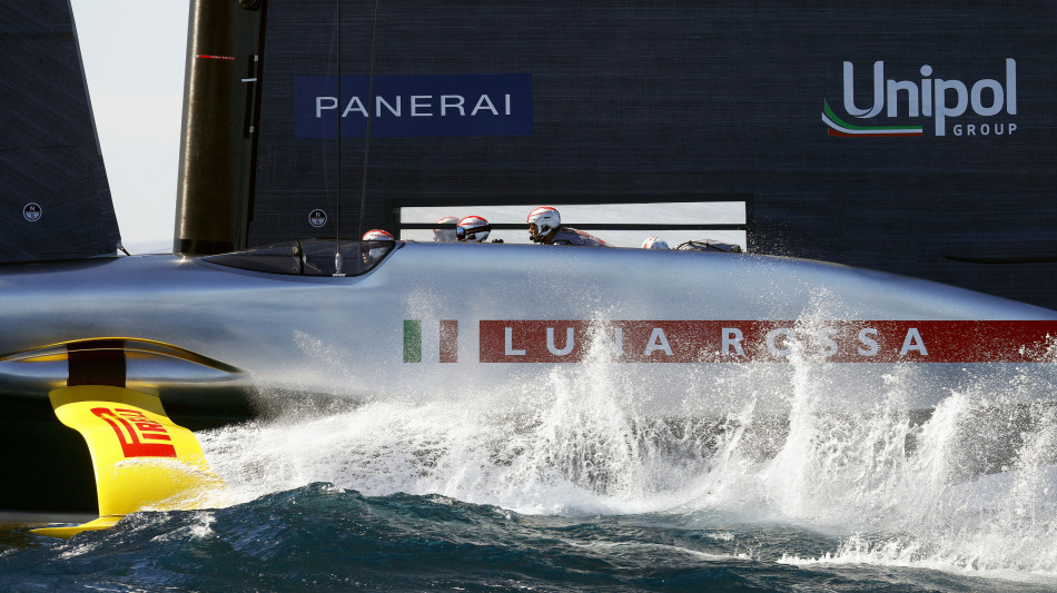 Finale Vuitton Cup: a Luna Rossa la regata 6, &egrave; 3-3 con Ineos