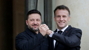 Zelensky meets Macron for talks on pressuring Russia