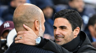 Arsenal target Man City scalp as Man Utd seek spark
