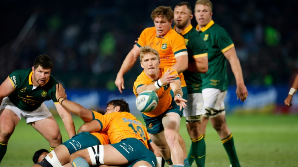 Jones leans on youth to revitalise stuttering Wallabies