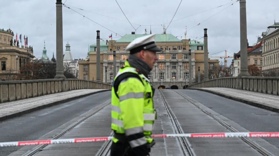 Polizei meldet mehr als 15 Todesopfer bei Angriff an Prager Universit&auml;t