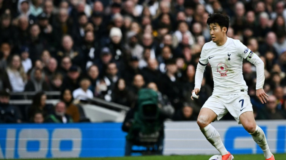 Tottenham e Newcastle vencem de virada no Campeonato Ingl&ecirc;s