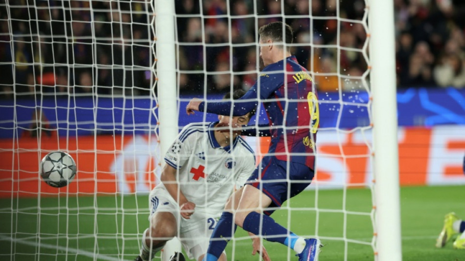 Barca rout Copenhagen to reach Champions League last 16