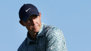 McIlroy, Clark lead Fowler early in US Open final round