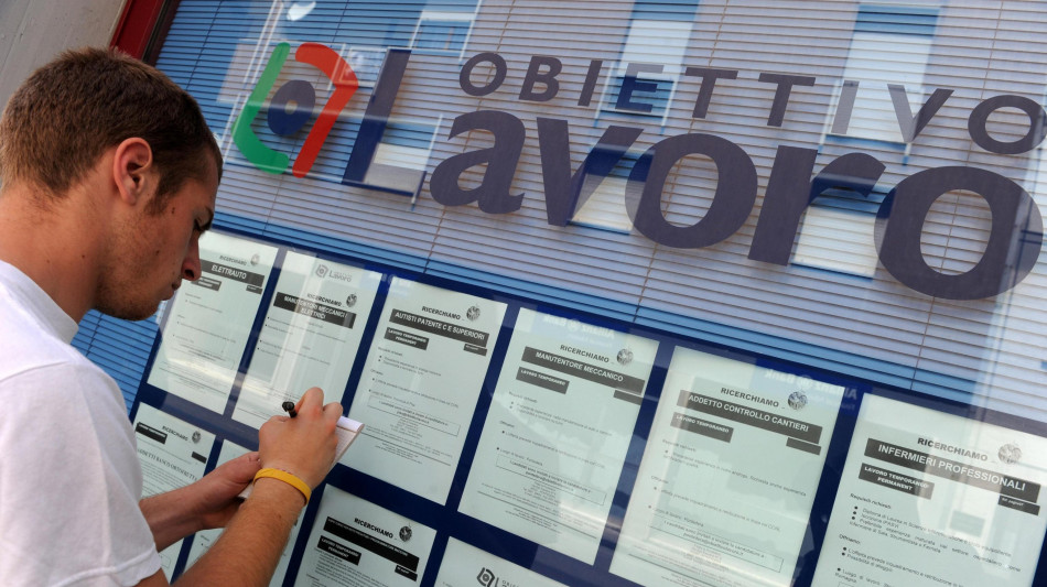 Nel primo trimestre 394mila occupati in pi&ugrave;