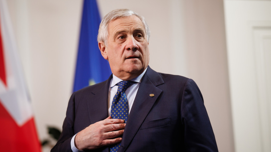 Tajani, escludere le spese di difesa da Patto di Stabilit&agrave;