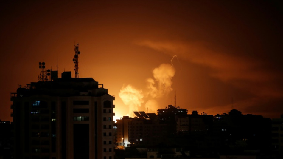 Israel bombardea Gaza tras lanzamientos de cohetes desde L&iacute;bano