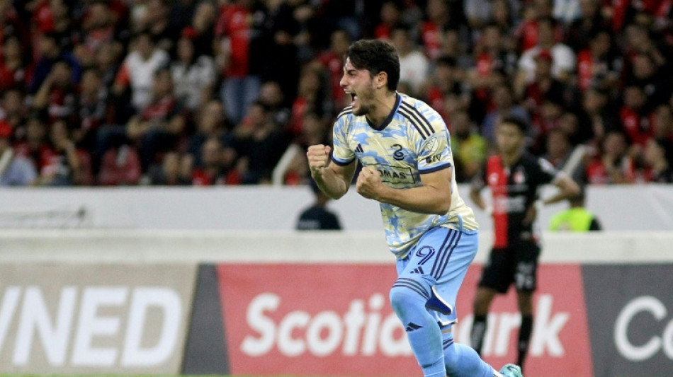 Carranza brace gives Philadelphia victory in New York