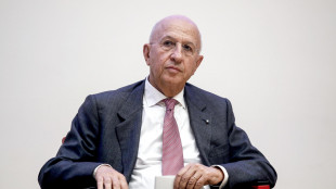 Patuelli,manovra &egrave; sacrificio ma non pi&ugrave; costi per clienti