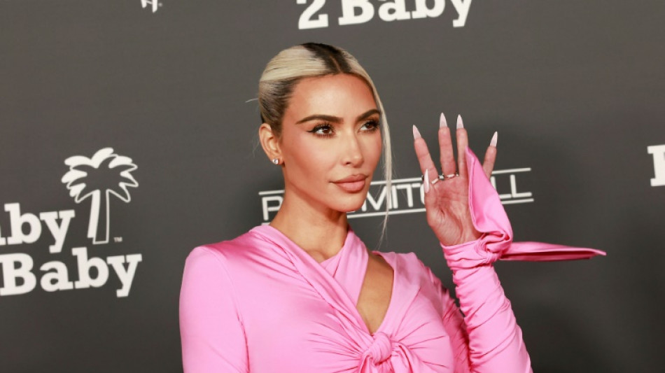 Kardashian stellt nach umstrittenen Balenciaga-Bildern Kooperation auf Pr&uuml;fstand