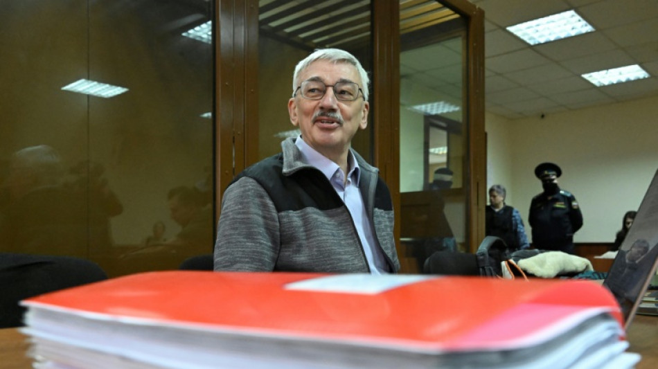Russie: d&eacute;but du nouveau proc&egrave;s visant le dissident Oleg Orlov