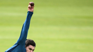 England call up Tongue in all-pace attack for 2nd Ashes Test