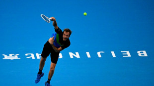 Medvedev beats De Minaur to reach China Open quarter-finals