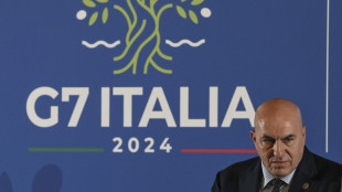 Crosetto, 'capire se c'&egrave; un filo rosso sui dossieraggi'