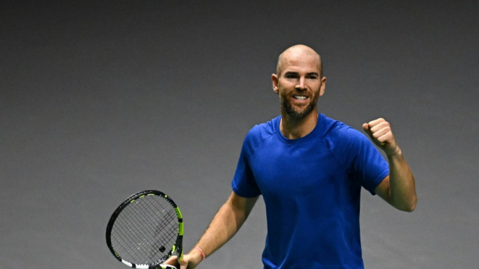 France off to a flyer as Davis Cup group stage finals begin
