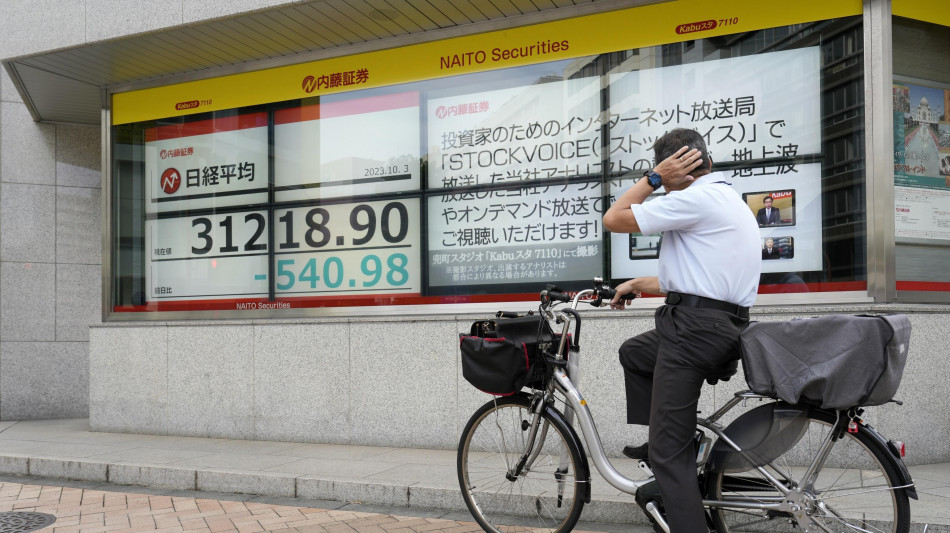 Giappone, patente sospesa a 900 ciclisti 'ubriachi'