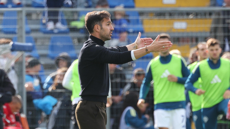 Serie A: tre turni di stop a Rodriguez del Como, due a Fabregas