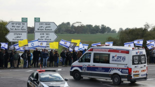 Israelenses vivem 'um dos dias mais dif&iacute;ceis' e se re&uacute;nem para receber corpos de ref&eacute;ns
