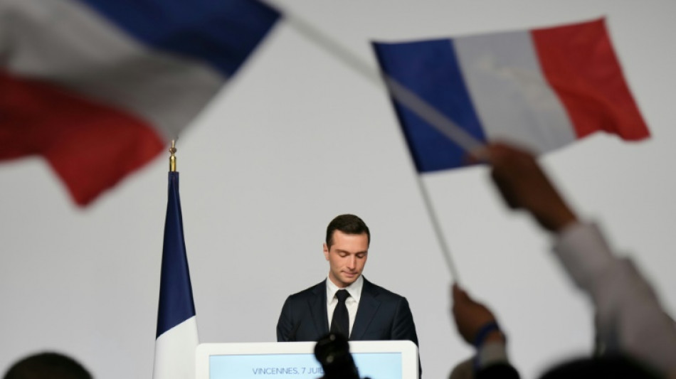 La extrema derecha se da un batacazo en Francia, muy lejos de la mayor&iacute;a a la que aspiraba