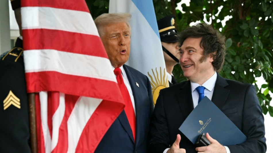 Argentina formaliza financiamento bilionário dos EUA às vésperas de eleições cruciais